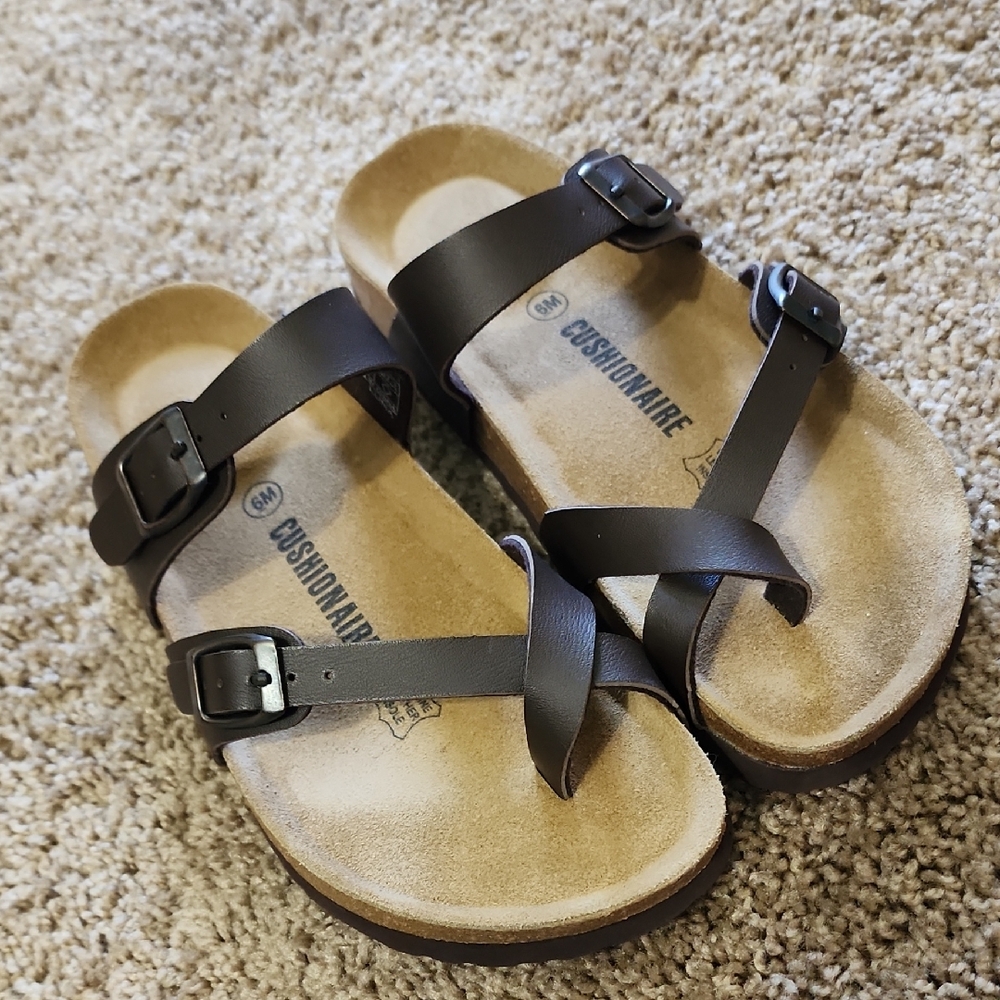 Cushionaire LUNA Classic Cork Footbed Sandal, Women's 6M